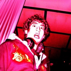 dJ.Kom