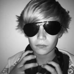 DJ LIAM TURNER