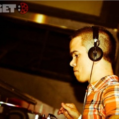 Little Roll (The World's Smallest DJ)