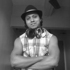 DJ MAD.D