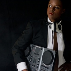 DJ Nova Jade*