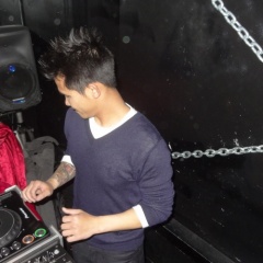 DJ PHILL