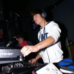 Dj Pom