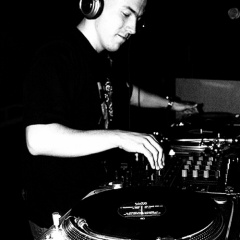 DJ ROMI