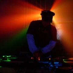 DJ Sikora