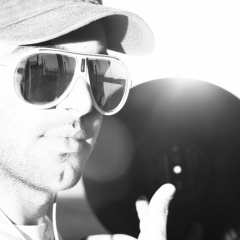 Steve Levi