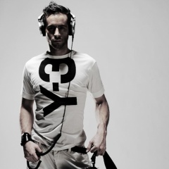 DJ STEVE WALKER
