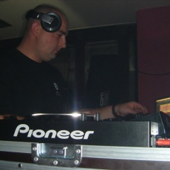 DJ TALLO