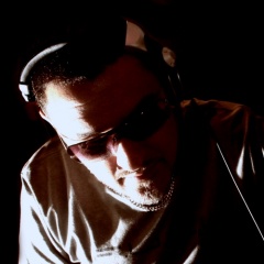 DJ Theo Andrade