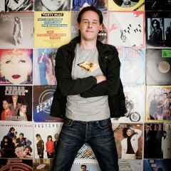 DJ Tom Bola