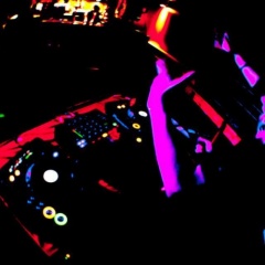 DJ TOONHEAD