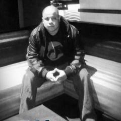 DJ TRIBAL