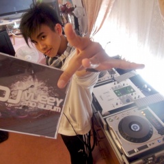 DJ Vueey