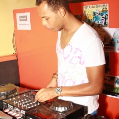 Dj Wilson