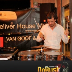 Drumming DJ DoRush
