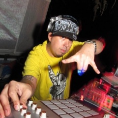Dstro