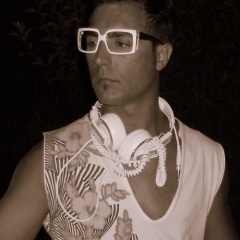 Efy "Tiger" dj