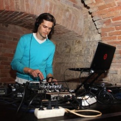 FILIP DEE