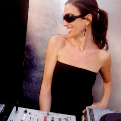 FLAVIA LAZZARINI