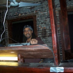Steve Mason [Funkboys]
