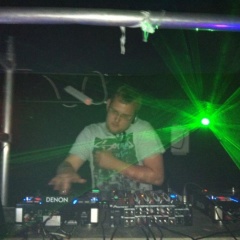 DARKO BROOKER