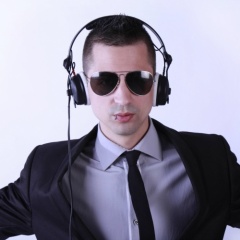 HECTOR MUNOZ AKA DJ CHIVO
