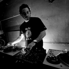 Dj HENRY DIAZ