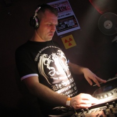 ALEKSANDER VAN JE