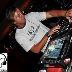 MAURIZIO LESSI