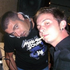HOUSEGROOVE