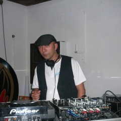 Javier Puiggros