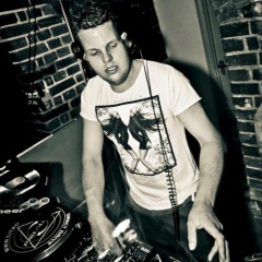 Jonny-B