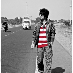 Gaurav JwelluU