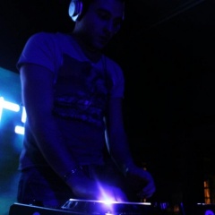 DJ KEREM ERSOY