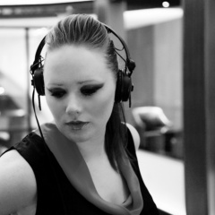 Laura O'Shea - Dj