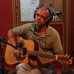 Leo Caetano