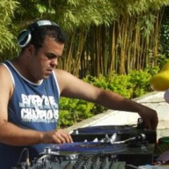 Lynux DJ