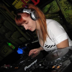 Dj Melle Electra