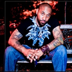 Milty Evans/Klosed Kaption