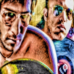 M.POM deejays