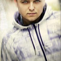 Niels F.