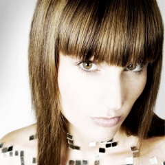 NURIA GHIA