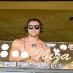 DJ OLI HODGES