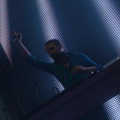 DJ Q-LOVE