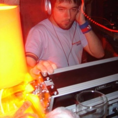 Daniel Cole