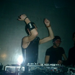 RoBbie M@rSh4LL
