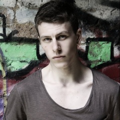 Simon Bryant