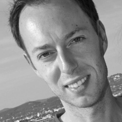 Simon Hart