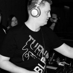 Stefan303 aka ElectroJunkies