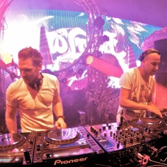 StereoClash